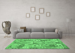 Machine Washable Southwestern Emerald Green Country Area Rugs in a Living Room,, wshcon2231emgrn