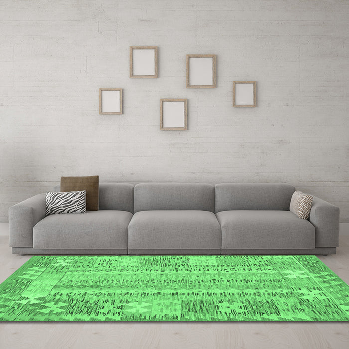 Machine Washable Southwestern Emerald Green Country Area Rugs in a Living Room,, wshcon2242emgrn