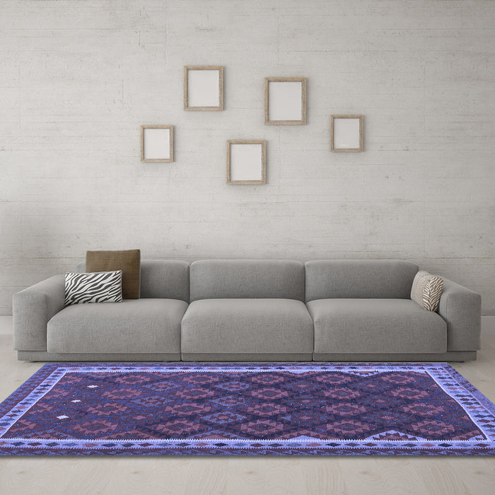 Machine Washable Oriental Blue Traditional Rug in a Living Room, wshcon2247blu