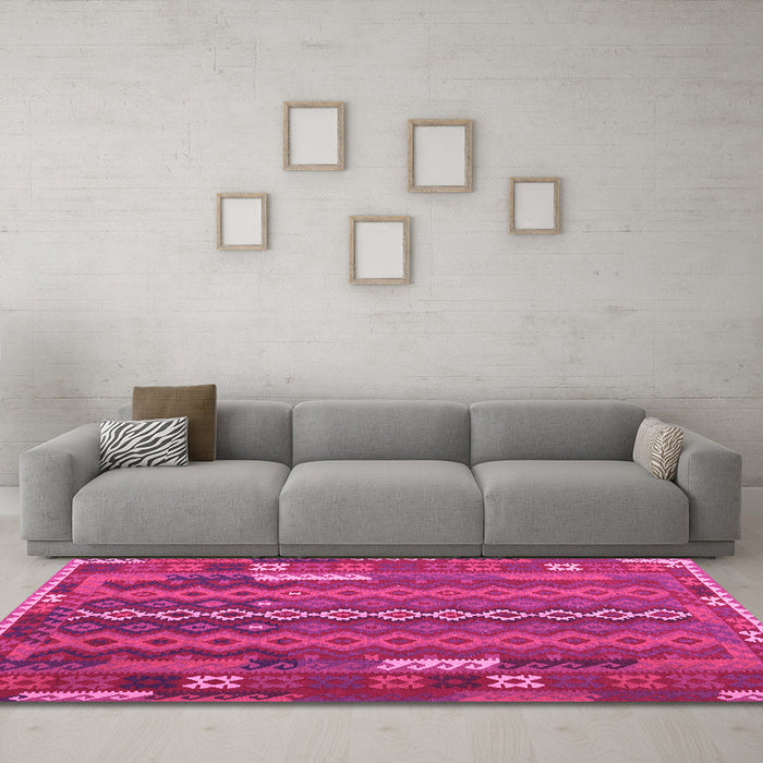 Machine Washable Oriental Pink Traditional Rug in a Living Room, wshcon2250pnk