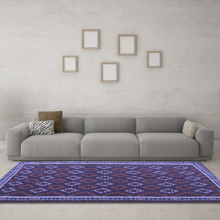 Machine Washable Oriental Blue Traditional Rug in a Living Room, wshcon2252blu