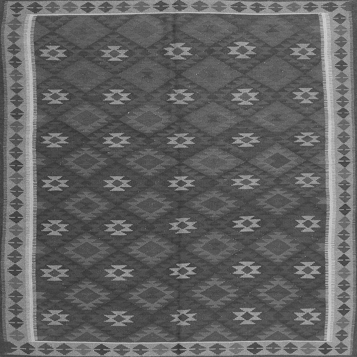 Serging Thickness of Oriental Gray Traditional Rug, con2255gry