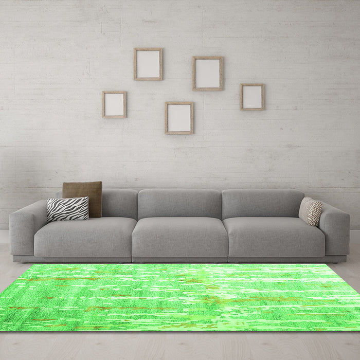 Machine Washable Abstract Green Contemporary Area Rugs in a Living Room,, wshcon2262grn