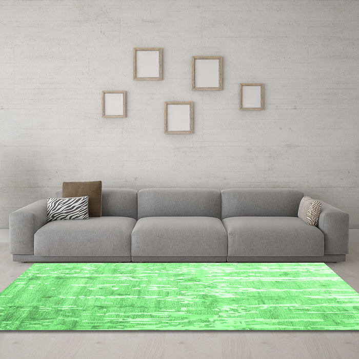 Machine Washable Abstract Emerald Green Contemporary Area Rugs in a Living Room,, wshcon2262emgrn