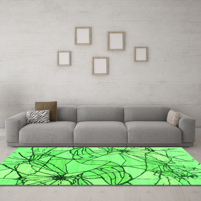 Machine Washable Abstract Green Contemporary Area Rugs in a Living Room,, wshcon2273grn