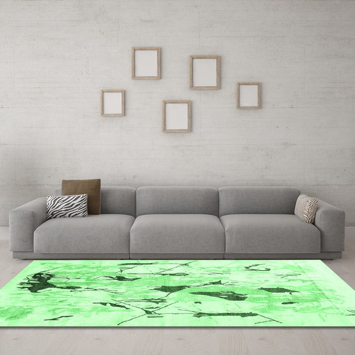 Machine Washable Solid Emerald Green Modern Area Rugs in a Living Room,, wshcon2274emgrn