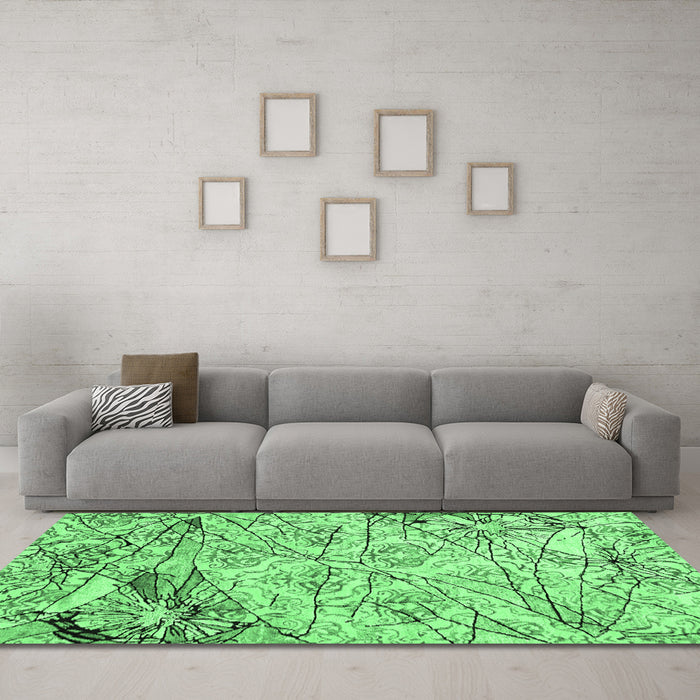 Machine Washable Abstract Emerald Green Contemporary Area Rugs in a Living Room,, wshcon2275emgrn