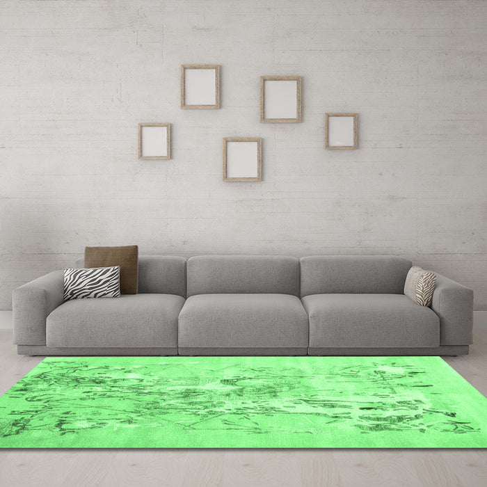 Machine Washable Abstract Emerald Green Contemporary Area Rugs in a Living Room,, wshcon2278emgrn