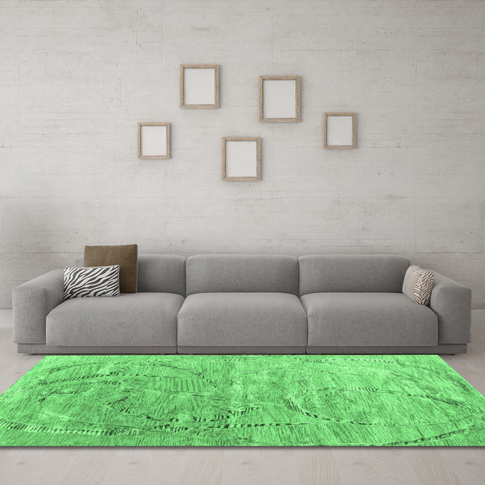 Machine Washable Abstract Emerald Green Contemporary Area Rugs in a Living Room,, wshcon2281emgrn