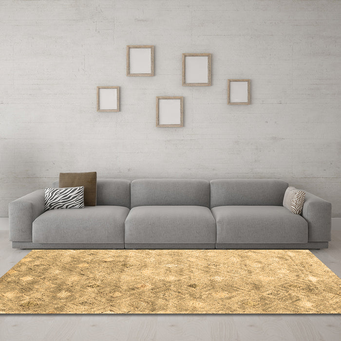 Machine Washable Abstract Brown Contemporary Rug in a Living Room,, wshcon2283brn