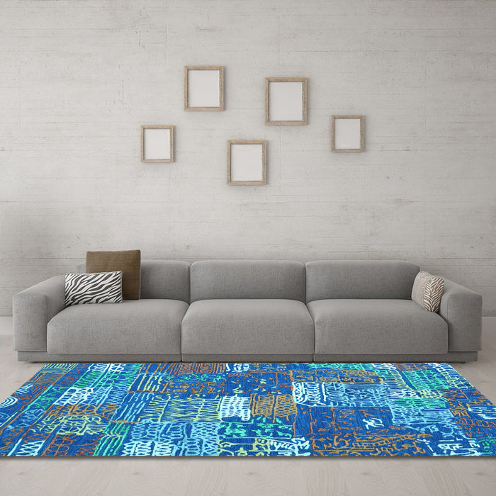 Machine Washable Patchwork Light Blue Transitional Rug in a Living Room, wshcon2289lblu