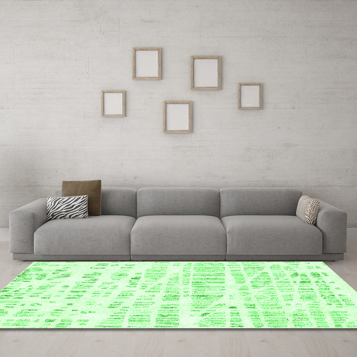 Machine Washable Solid Green Modern Area Rugs in a Living Room,, wshcon2297grn