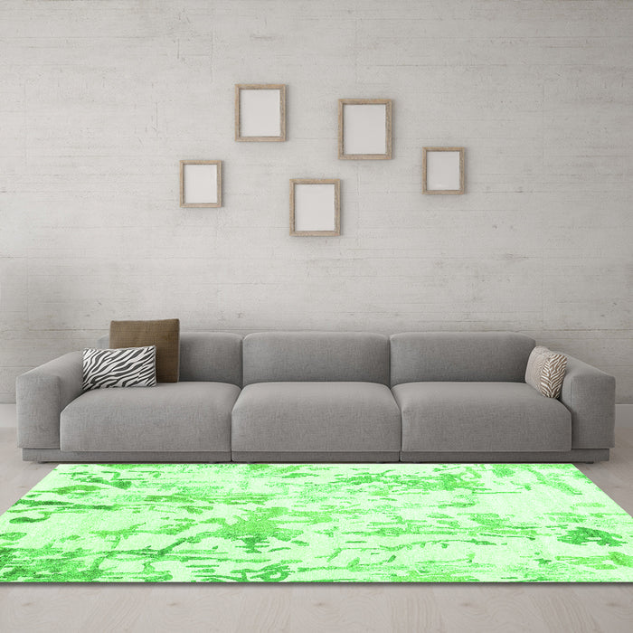 Machine Washable Solid Green Modern Area Rugs in a Living Room,, wshcon2299grn
