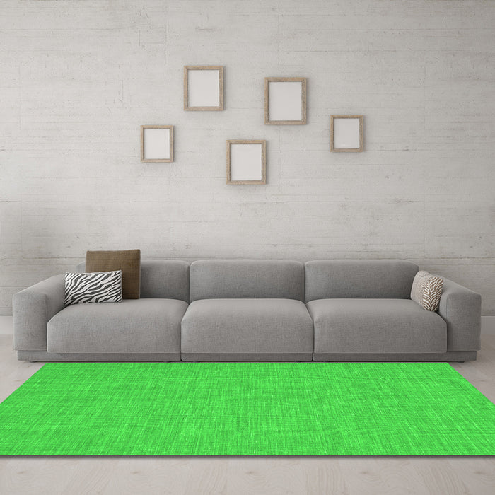 Machine Washable Abstract Green Contemporary Area Rugs in a Living Room,, wshcon229grn