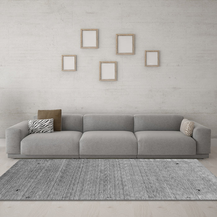 Machine Washable Abstract Gray Contemporary Rug in a Living Room,, wshcon2305gry