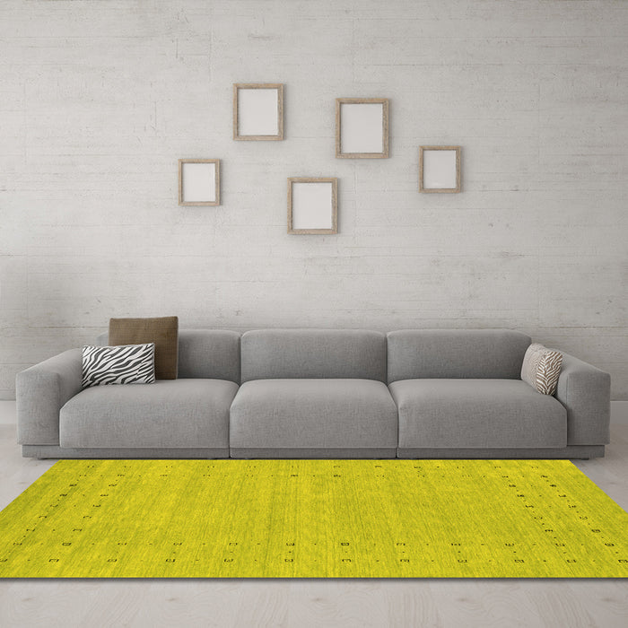 Machine Washable Abstract Yellow Contemporary Rug in a Living Room, wshcon2308yw
