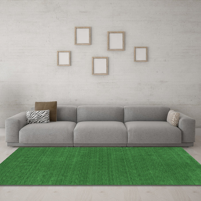 Machine Washable Abstract Emerald Green Contemporary Area Rugs in a Living Room,, wshcon2312emgrn