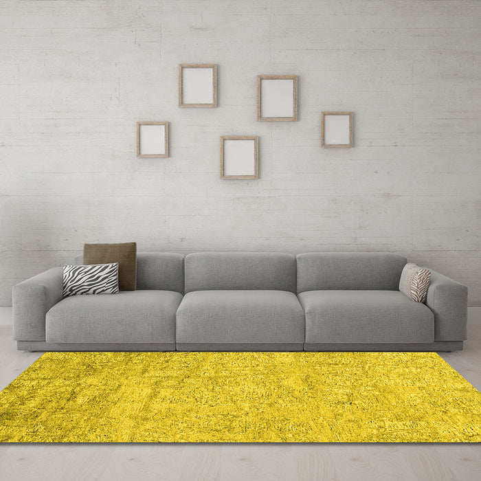 Machine Washable Abstract Yellow Contemporary Rug in a Living Room, wshcon2323yw