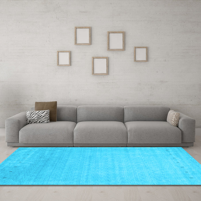 Machine Washable Abstract Light Blue Contemporary Rug in a Living Room, wshcon2327lblu