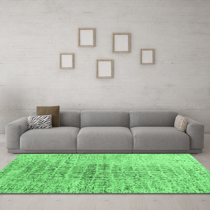 Machine Washable Abstract Emerald Green Contemporary Area Rugs in a Living Room,, wshcon2336emgrn