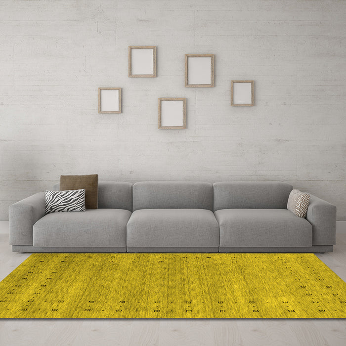 Machine Washable Abstract Yellow Contemporary Rug in a Living Room, wshcon2340yw