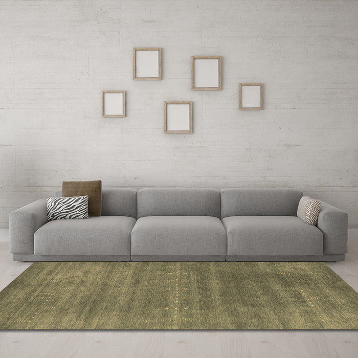 Machine Washable Abstract Brown Contemporary Rug in a Living Room,, wshcon2341brn