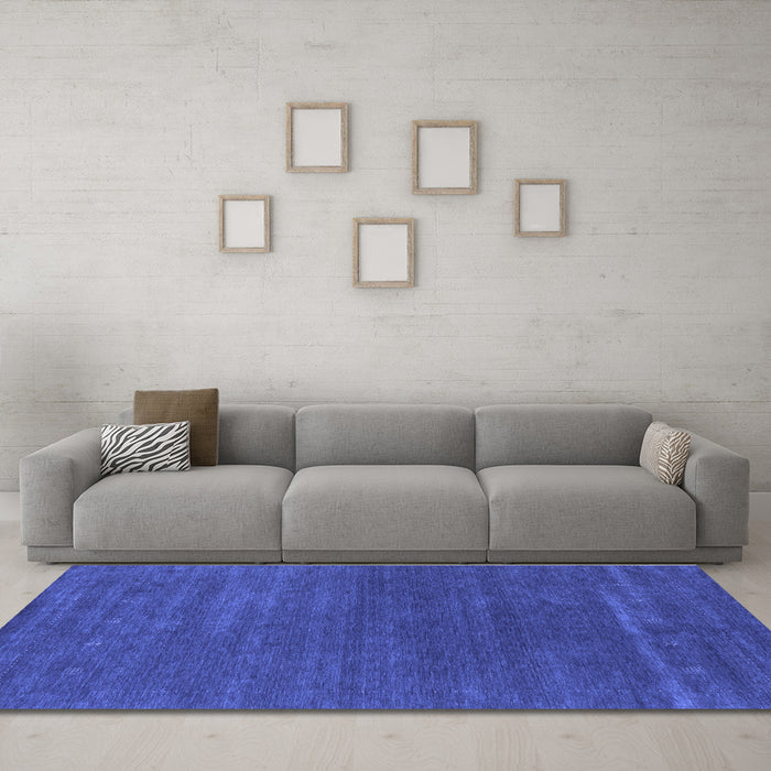 Machine Washable Abstract Blue Contemporary Rug in a Living Room, wshcon2355blu