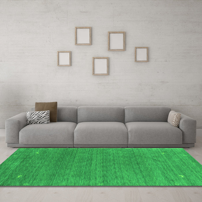 Machine Washable Abstract Green Contemporary Area Rugs in a Living Room,, wshcon2358grn