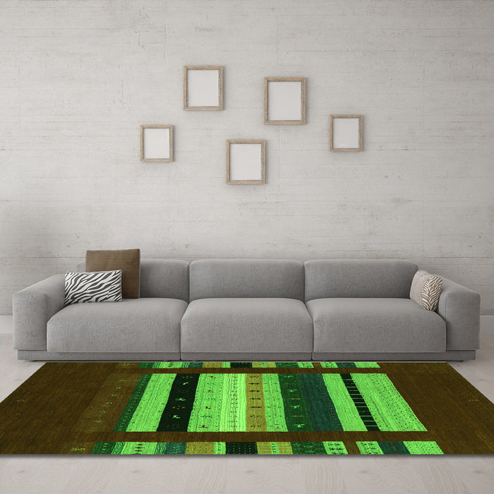 Machine Washable Abstract Green Contemporary Area Rugs in a Living Room,, wshcon2364grn