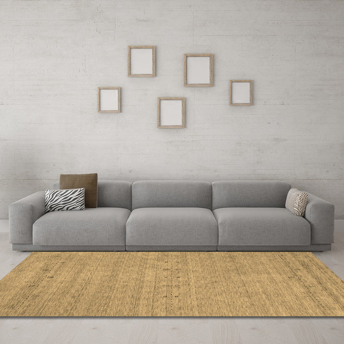 Machine Washable Abstract Brown Contemporary Rug in a Living Room,, wshcon2368brn