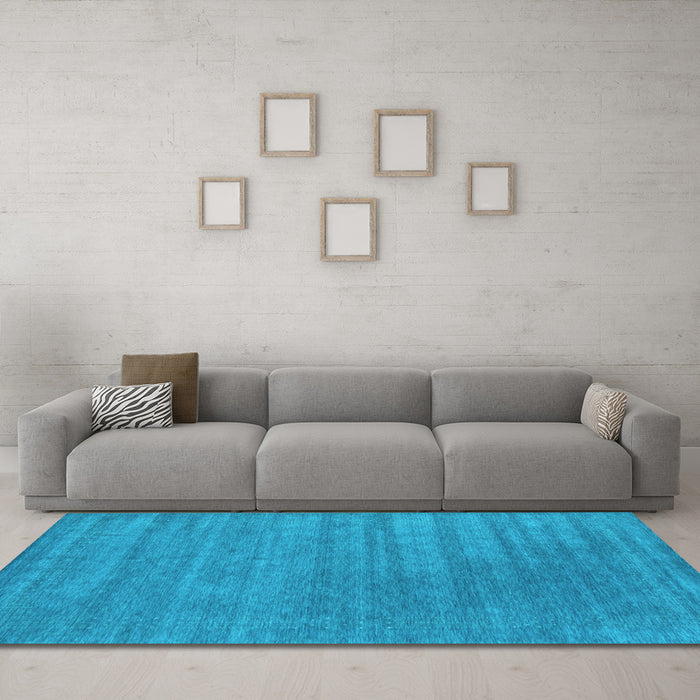Machine Washable Abstract Light Blue Contemporary Rug in a Living Room, wshcon2371lblu
