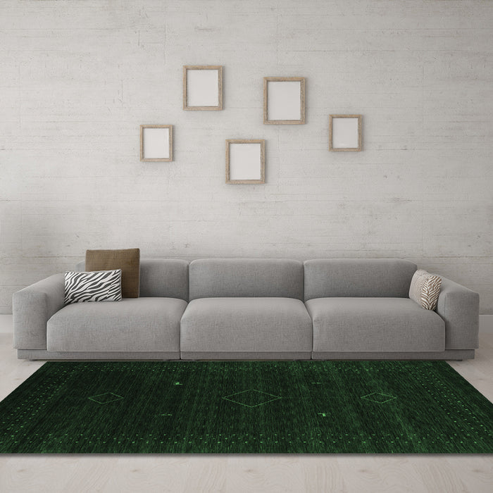 Machine Washable Abstract Emerald Green Contemporary Area Rugs in a Living Room,, wshcon2372emgrn
