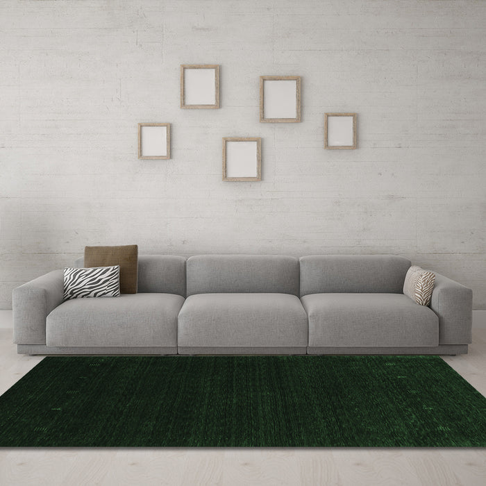 Machine Washable Abstract Emerald Green Contemporary Area Rugs in a Living Room,, wshcon2375emgrn