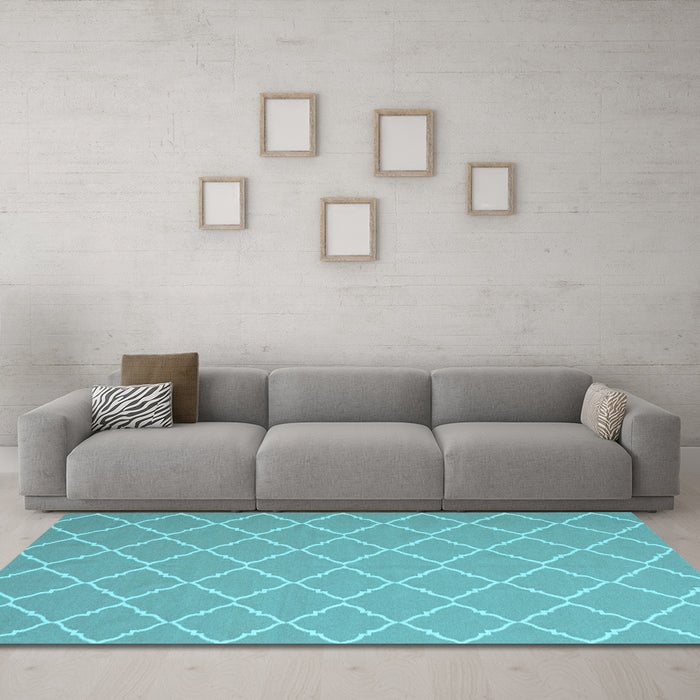 Machine Washable Trellis Light Blue Modern Rug in a Living Room, wshcon2379lblu