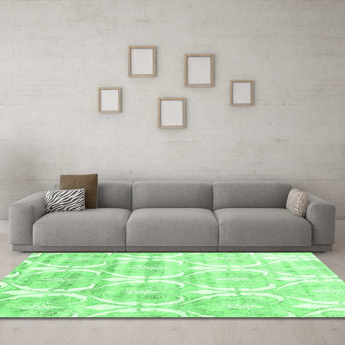 Machine Washable Abstract Emerald Green Contemporary Area Rugs in a Living Room,, wshcon2384emgrn