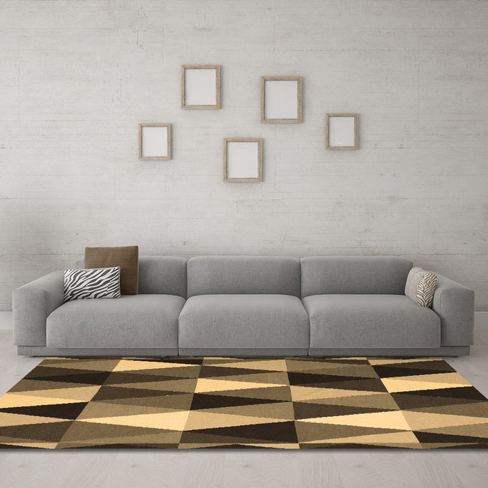 Machine Washable Abstract Brown Contemporary Rug in a Living Room,, wshcon2385brn