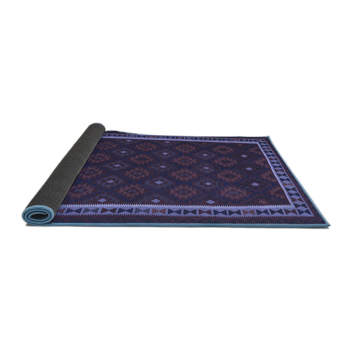 Sideview of Oriental Blue Traditional Rug, con2390blu