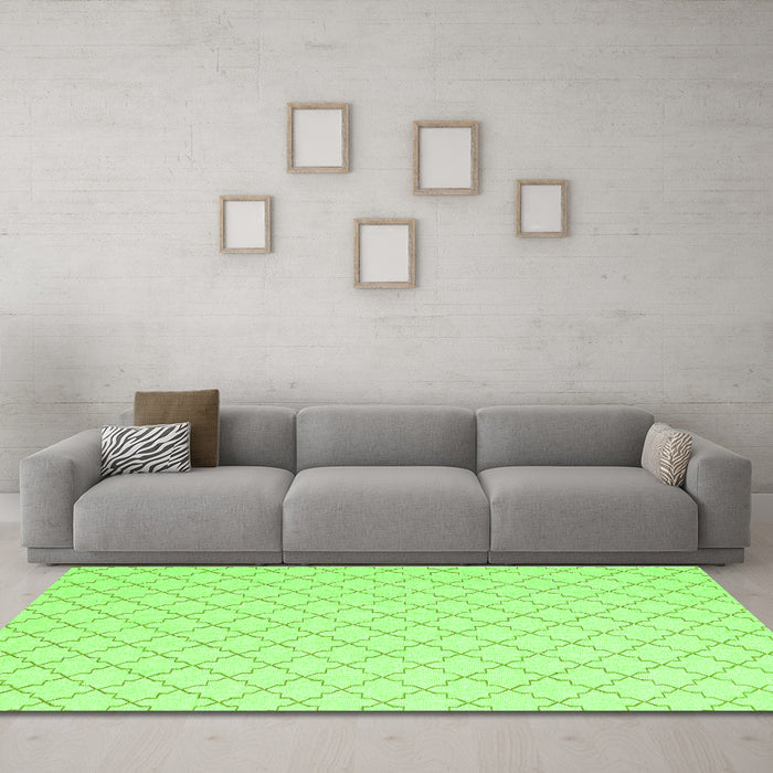 Machine Washable Terrilis Green Contemporary Area Rugs in a Living Room,, wshcon2393grn