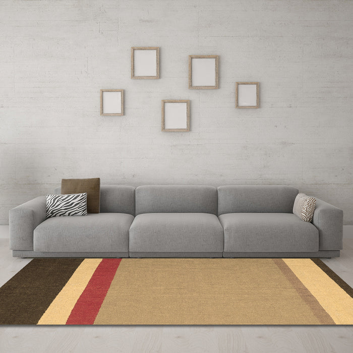 Machine Washable Abstract Brown Contemporary Rug in a Living Room,, wshcon2398brn
