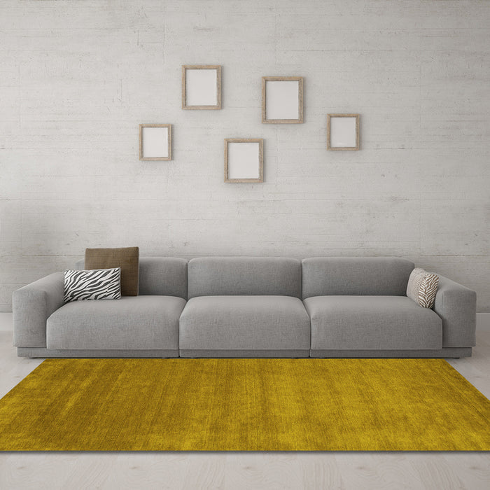 Machine Washable Abstract Yellow Contemporary Rug in a Living Room, wshcon23yw