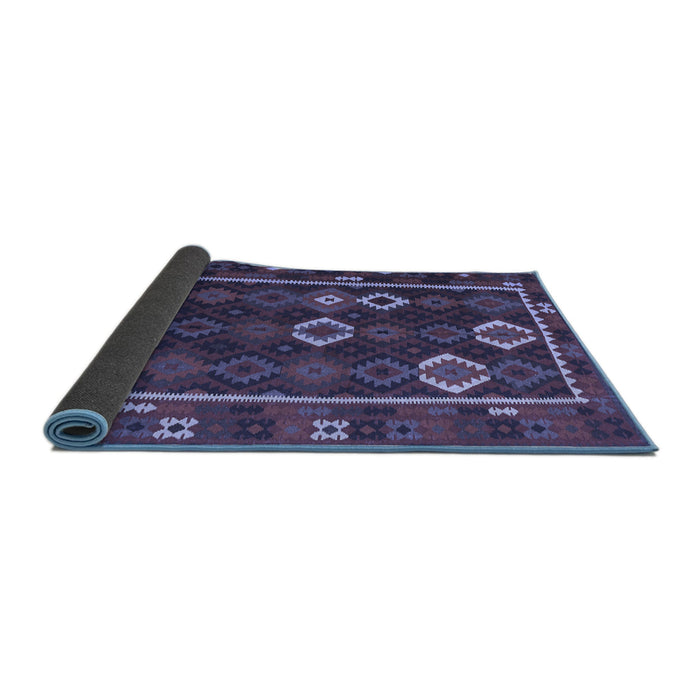 Sideview of Oriental Blue Traditional Rug, con2400blu