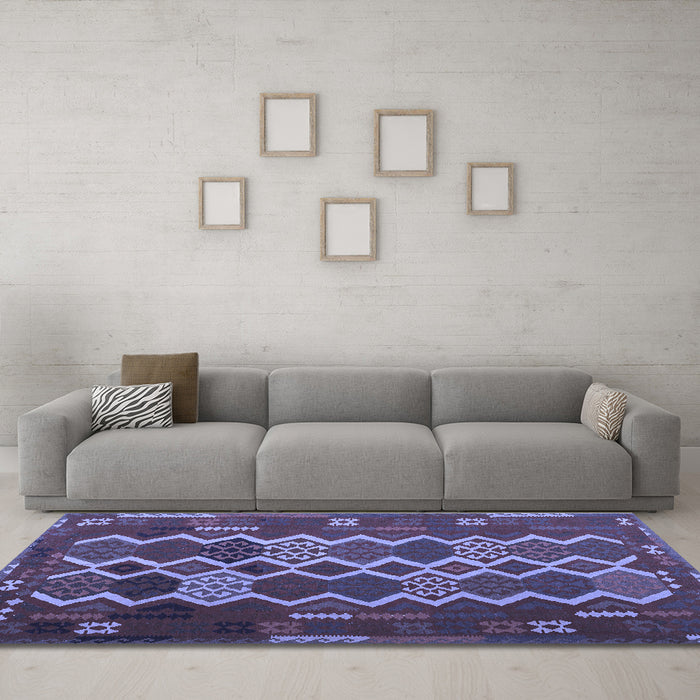 Machine Washable Oriental Blue Traditional Rug in a Living Room, wshcon2403blu