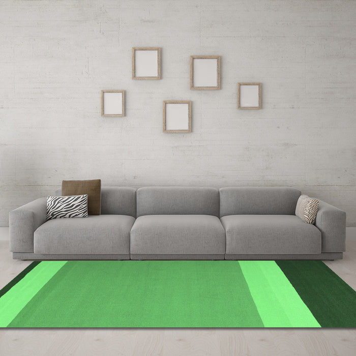 Machine Washable Abstract Emerald Green Contemporary Area Rugs in a Living Room,, wshcon2416emgrn