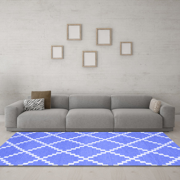Machine Washable Abstract Blue Contemporary Rug in a Living Room, wshcon2428blu
