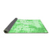 Sideview of Abstract Emerald Green Contemporary Rug, con2430emgrn