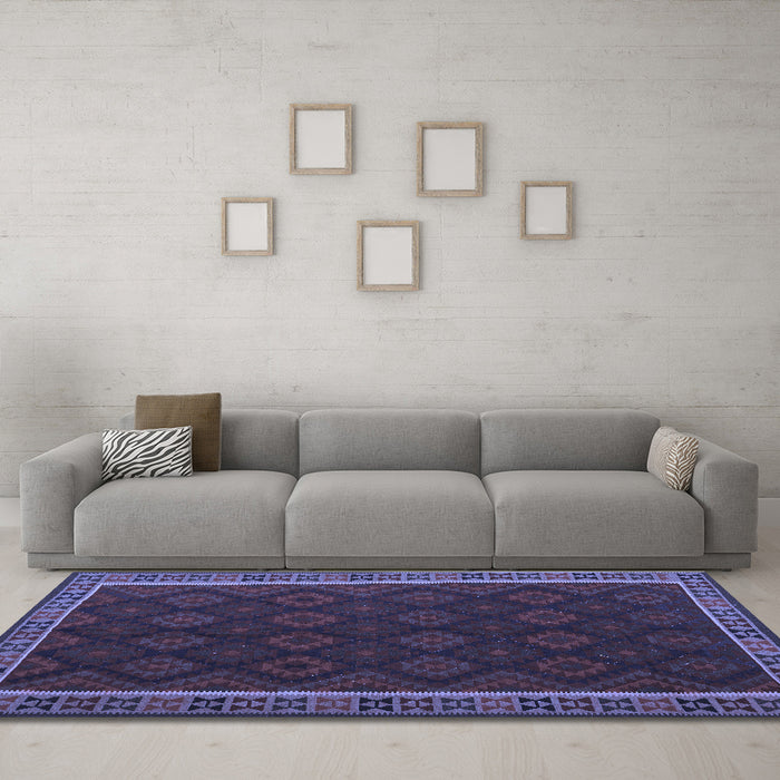 Machine Washable Oriental Blue Traditional Rug in a Living Room, wshcon2433blu