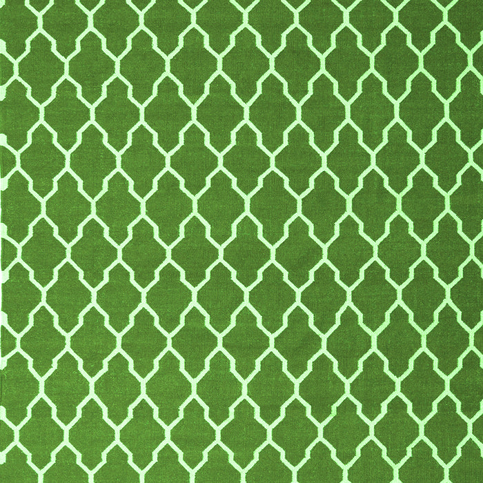 Serging Thickness of Machine Washable Trellis Green Modern Area Rugs, wshcon2435grn