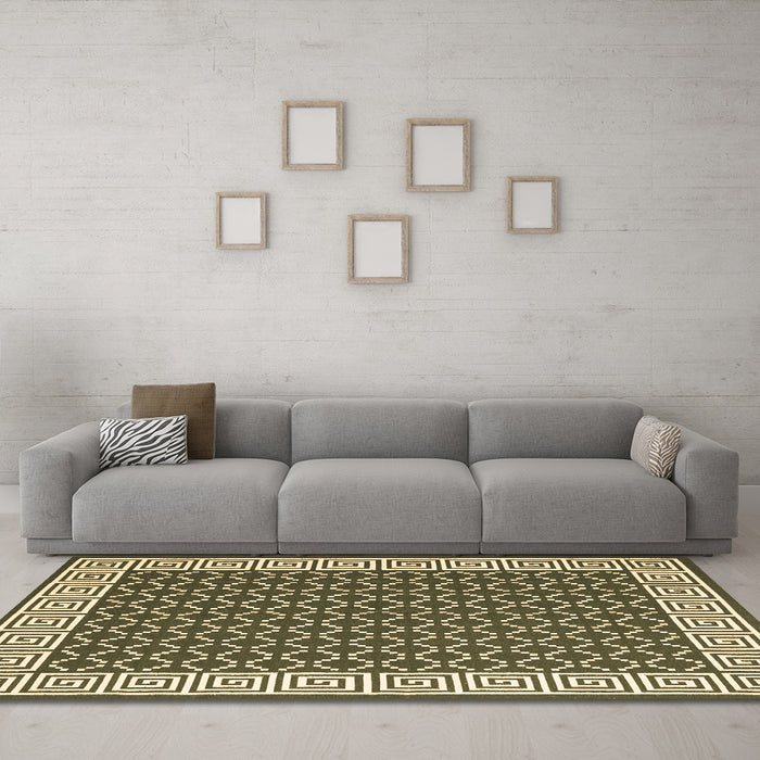 Machine Washable Abstract Brown Contemporary Rug in a Living Room,, wshcon2438brn