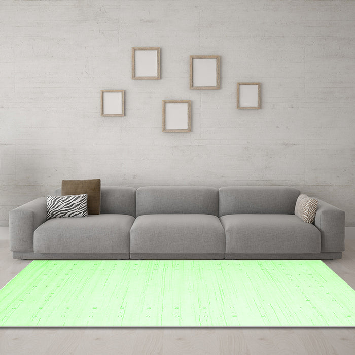 Machine Washable Solid Green Modern Area Rugs in a Living Room,, wshcon2454grn