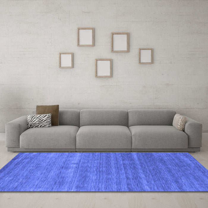 Machine Washable Abstract Blue Contemporary Rug in a Living Room, wshcon2473blu